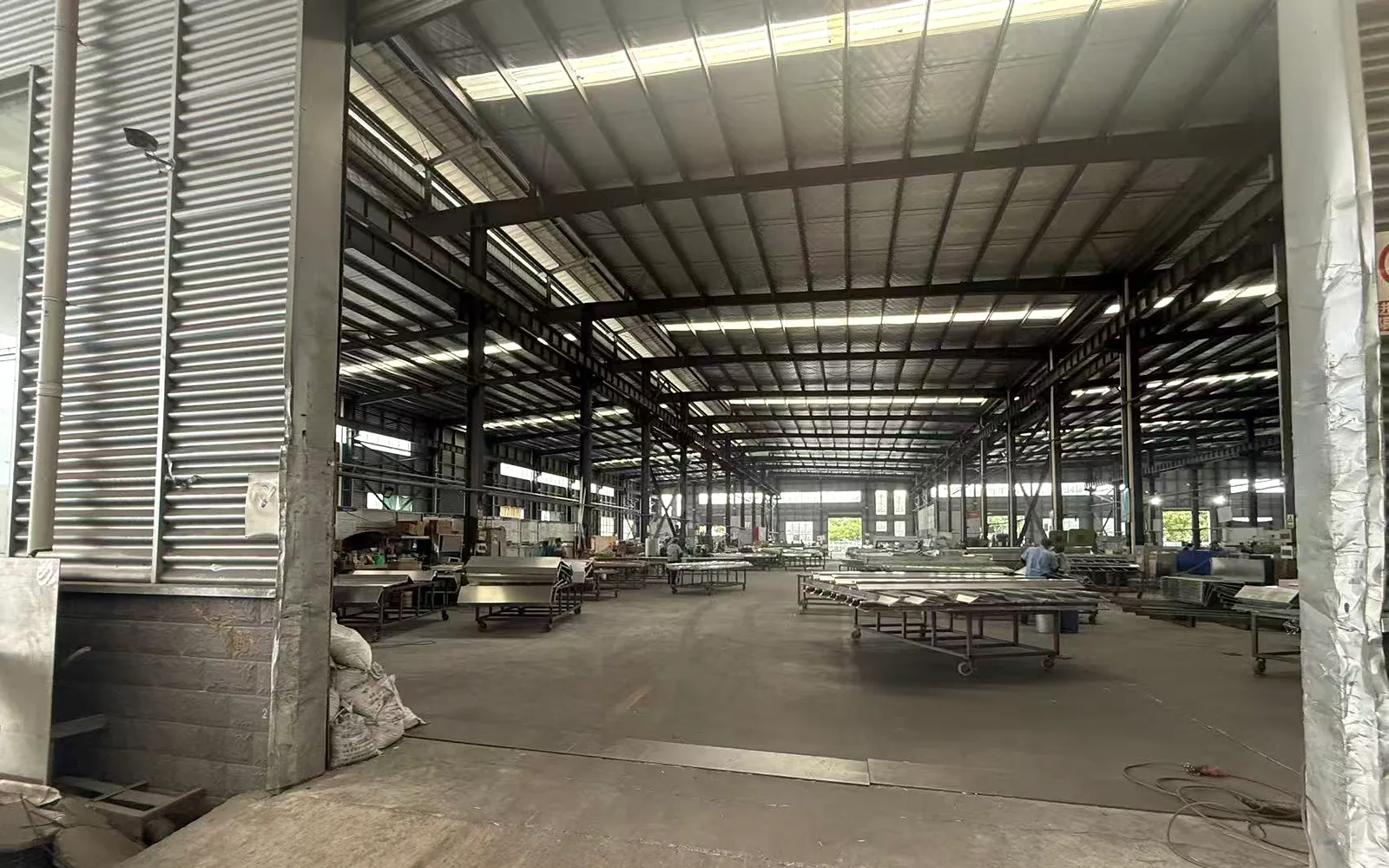 Real YIDING aluminium facade panel production workshop in Jiangsu China